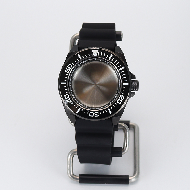 43.8 مللي متر غواص ساعة حافظة  - مراجعة Rubber Strap Diver وسعره